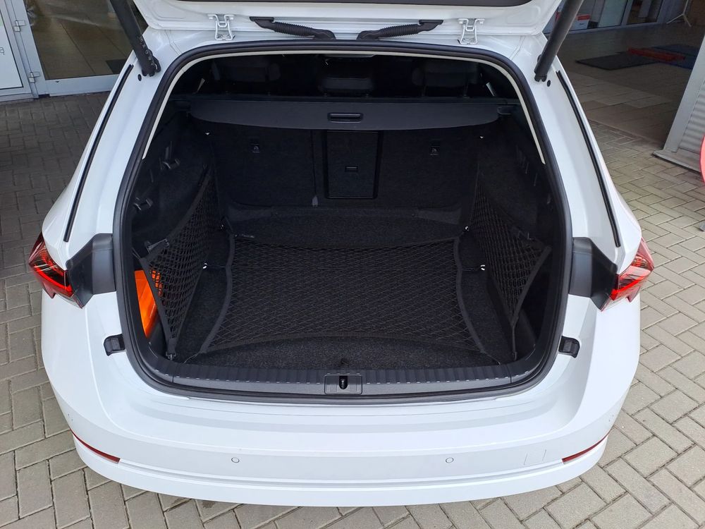 SKODA OCTAVIA Style 1.5 E-TSI 150KM DSG Kamera Martwe Pole SmartLink Salon PL ASO