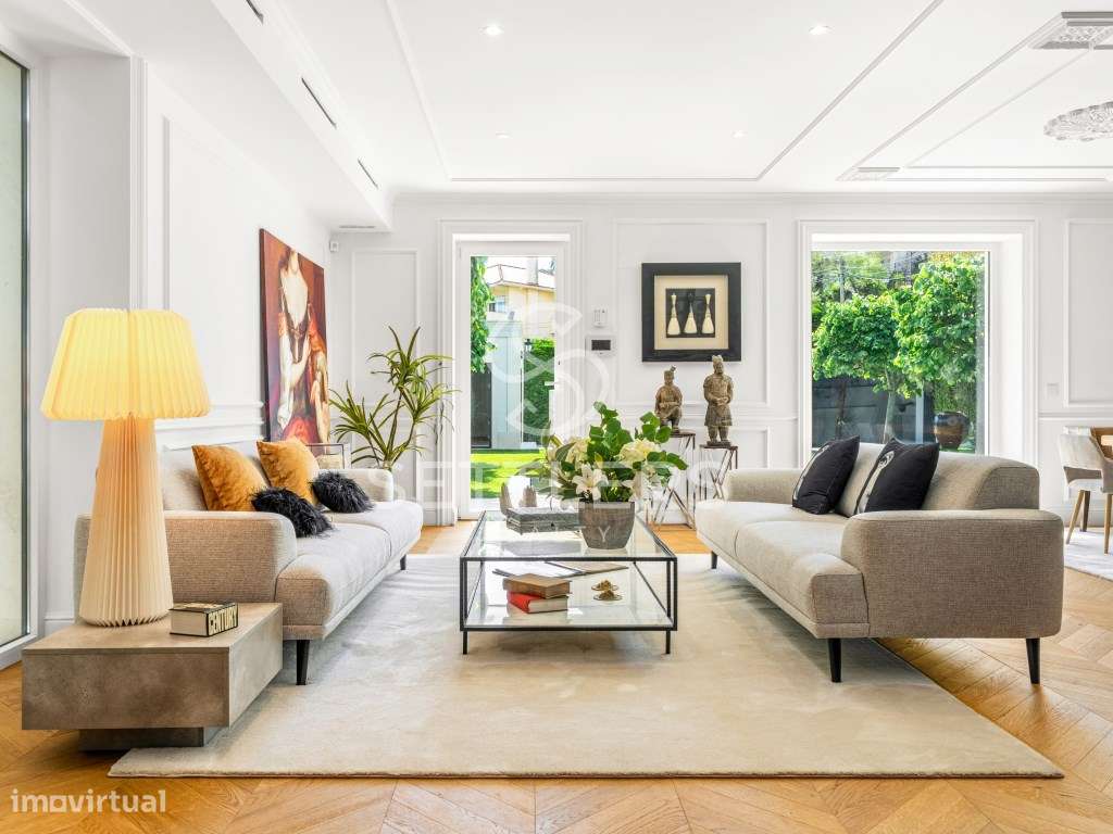 Moradia T3+1 - Centro de Cascais - Grande imagem: 5/37