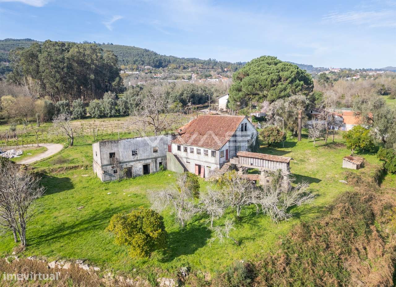 Quintinha T0 Venda em Pico de Regalados, Gondiães e Mós,Vila Verde - Grande imagem: 5/34