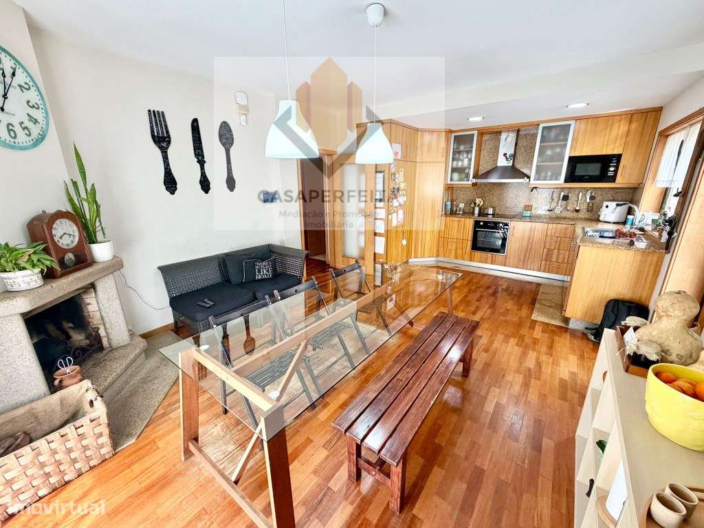 Luminosa Moradia T3+1 de 4 Frentes com Jardim, Escritório e Anexo -...-11