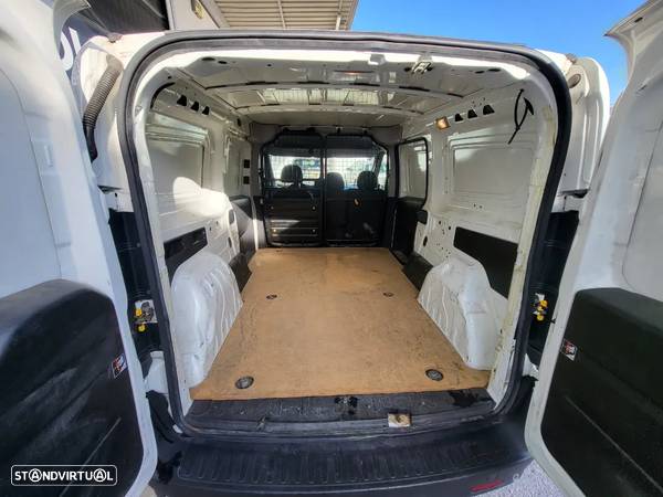 Fiat Doblo Maxi Longa 1.3Multijet 95cv 3Lugares - 5