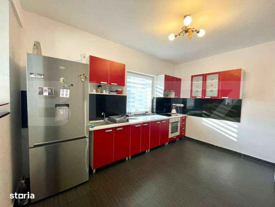 Casa P+E 176 mp utili plus casa stil cabana 113 mp, teren de 930 mp, z - Imagine principală: 4/15