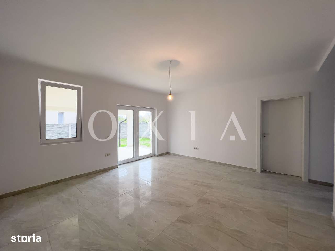 AX671 Chisoda, Finisat La Cheie, Asfalt - Imagine principală: 3/20