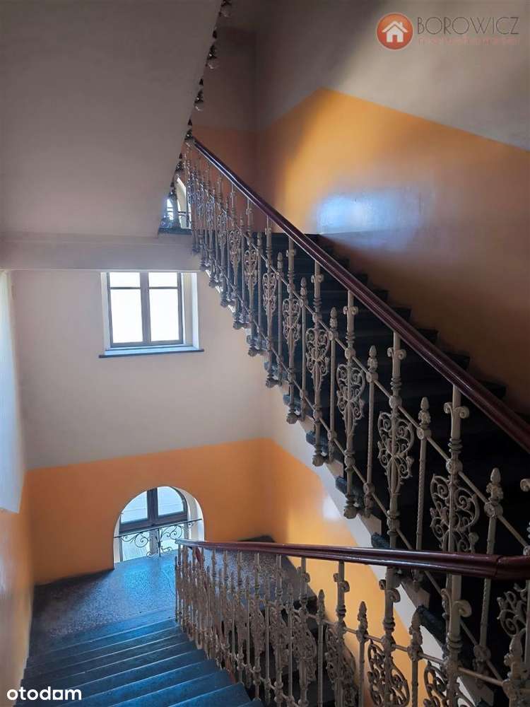 Kamienica w ścisłym centrum Bielska-Białej-4