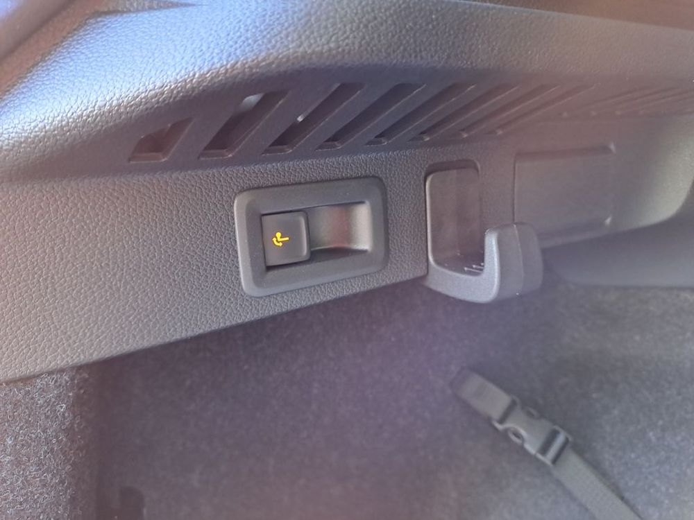 SKODA KAMIQ 1.0 TSI 115KM DRIVE, fabryczny hak, od ręki