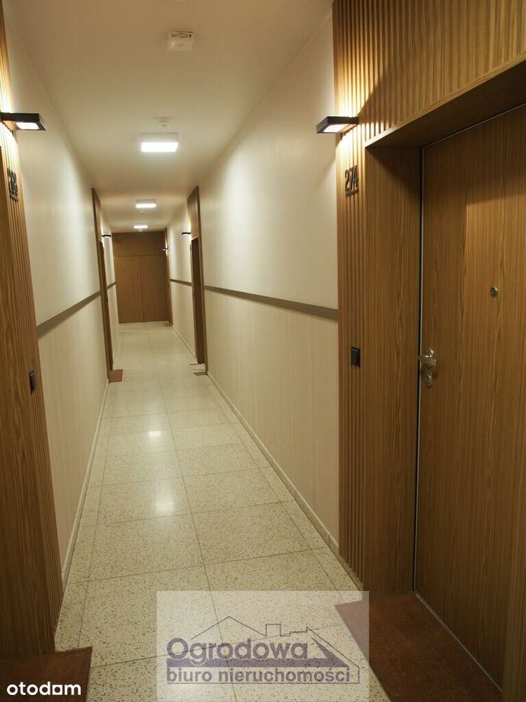 Nowe mieszkanie przy metrze.-13