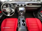 Ford Mustang Fastback 2.3 Eco Boost - 20