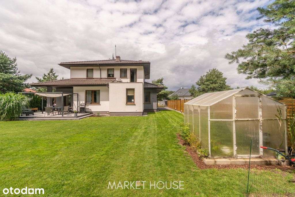 Dom pod lasem, przy jeziorze Miedwie-5