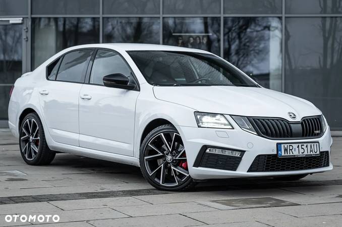 Skoda Octavia 2.0 TDI RS Challenge DSG - 3