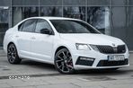 Skoda Octavia 2.0 TDI RS Challenge DSG - 3