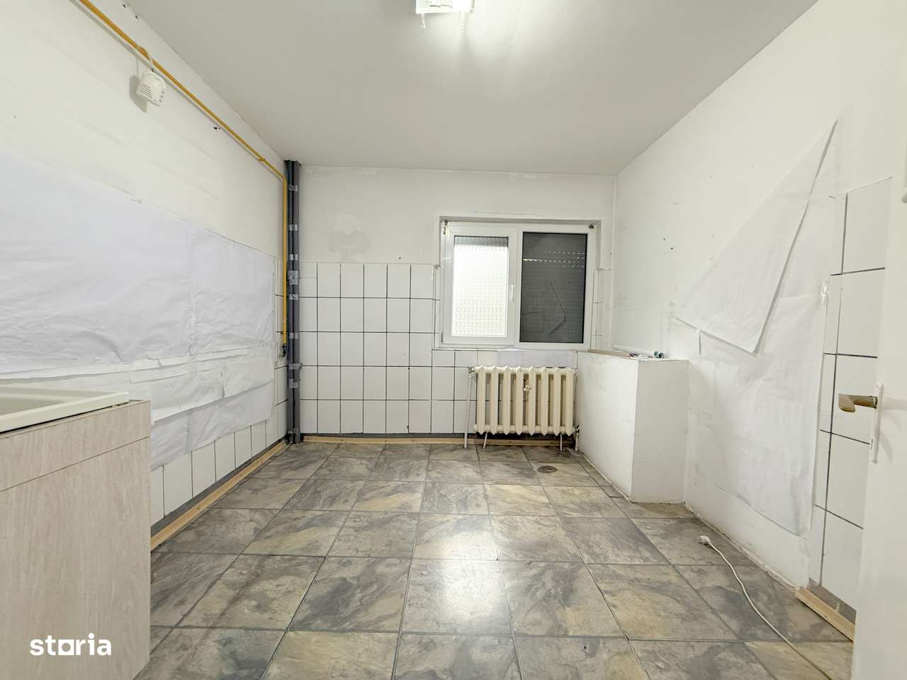 Spatiu comercial 60 mp in Micro 17 langa piata-9