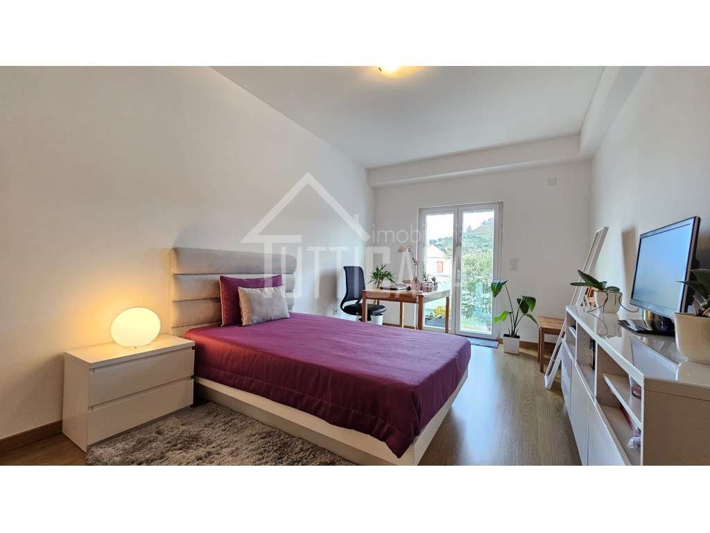 Apartamento estilo duplex T2+1 na Malveira-21