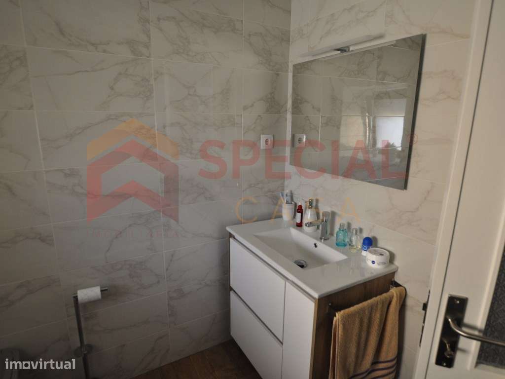 Moradia (4 casas) para investimento em Avintes - Grande imagem: 5/25