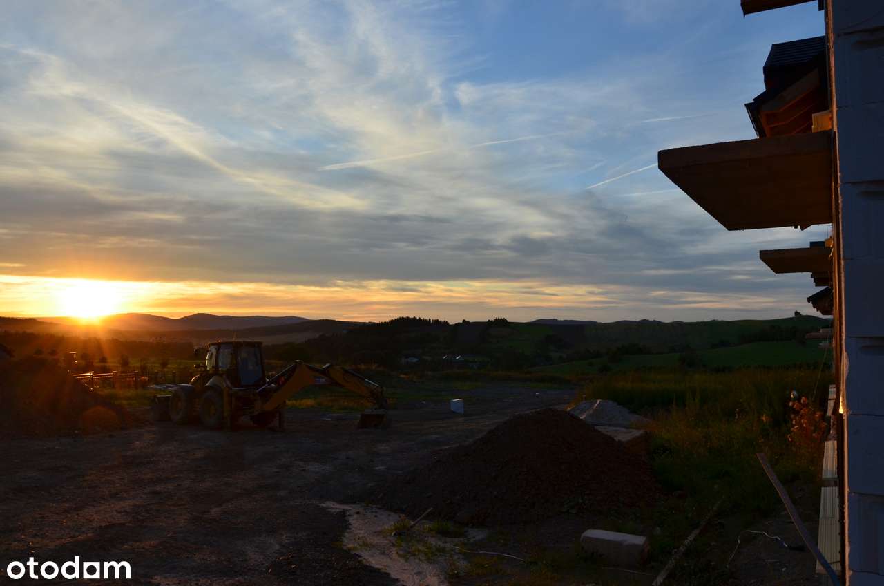 Bliźniak 160 m² na kameralnym osiedlu z widokiem na Karkonosze-7