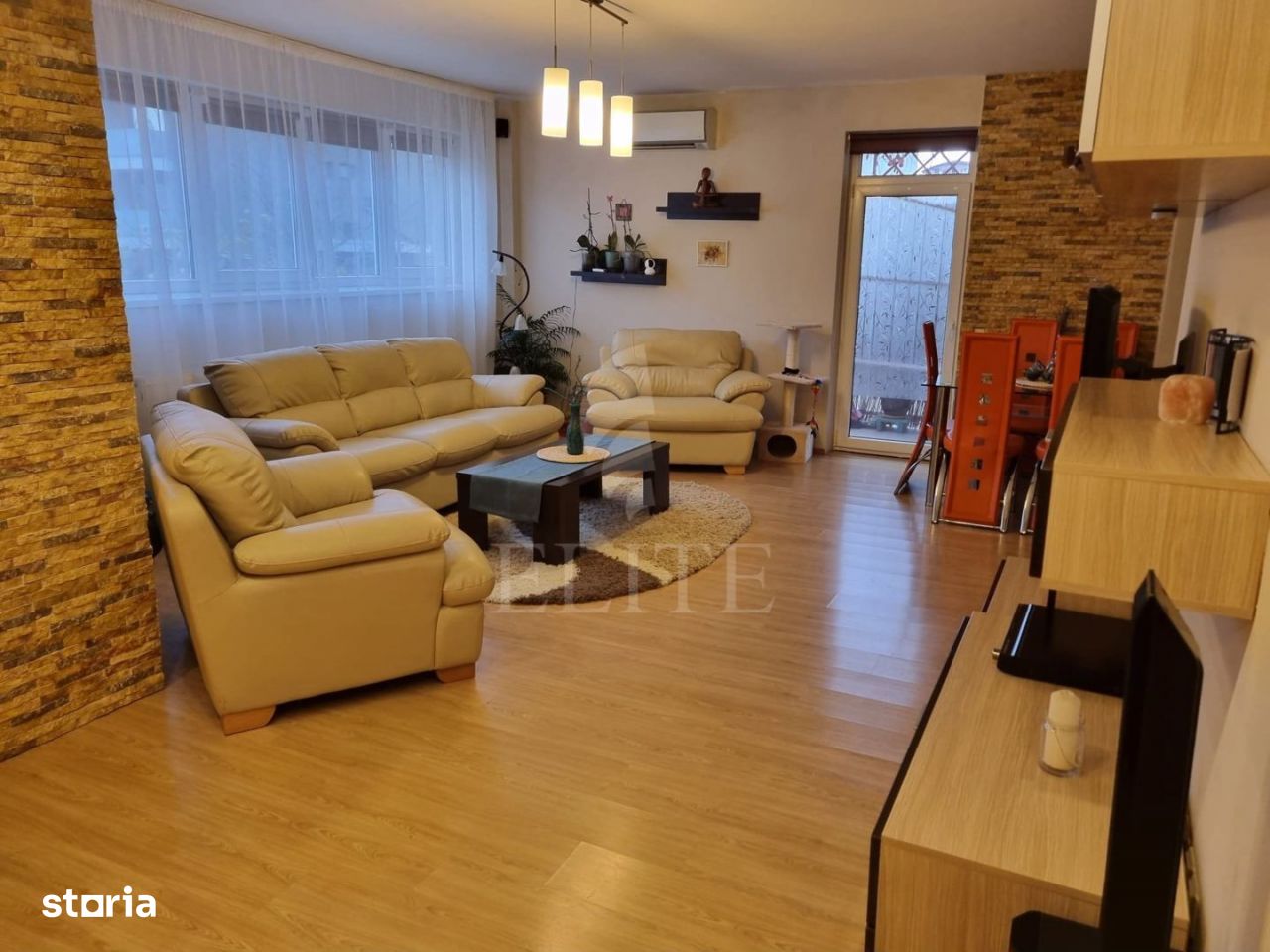 Apartament 3 camere în zona BUNA ZIUA