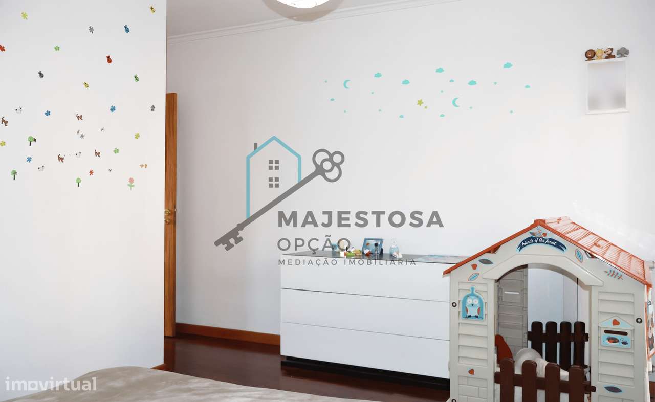 Apartamento T3 com Terraço Privado — Ferreiros, Braga-23