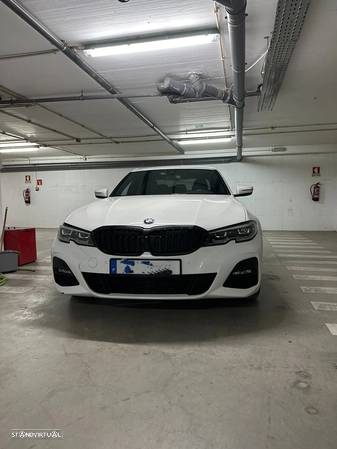 BMW 330 e Pack M Auto - 3