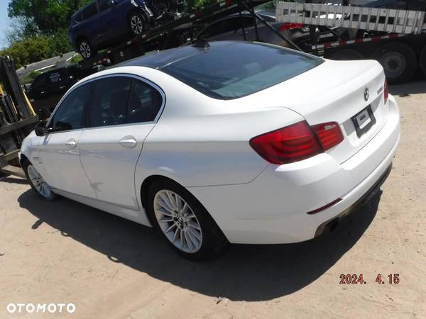 BMW Seria 5 535i xDrive - 12