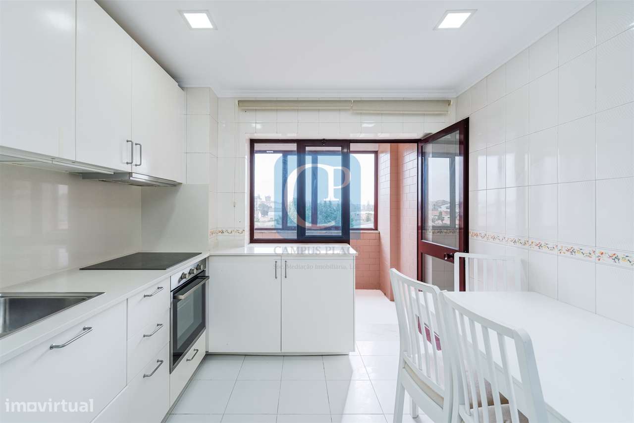 Apartamento T2 equipado na zona da Vilarinha, Aldoar, Porto - Grande imagem: 4/23