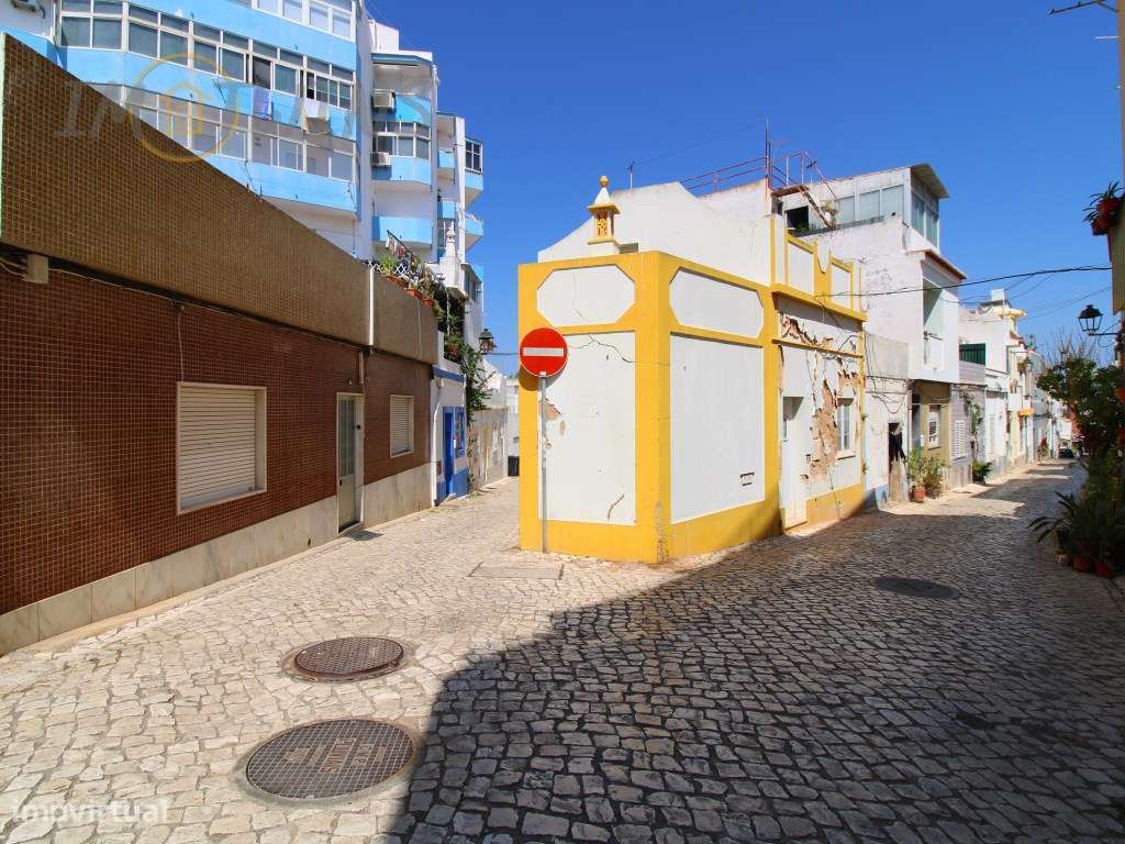 Prédio - Zona Histórica de Portimão-30