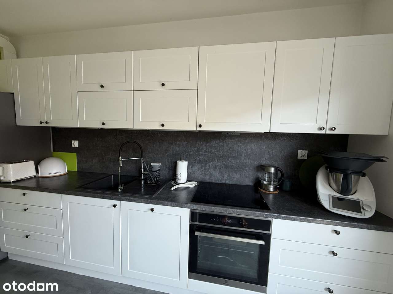 3 pokoje na sprzedaż-11