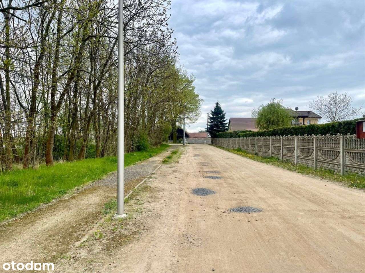 Działka 878 mkw | Kłoda | bliźniak-1