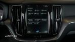 Volvo XC 60 D4 AWD Geartronic Momentum - 11