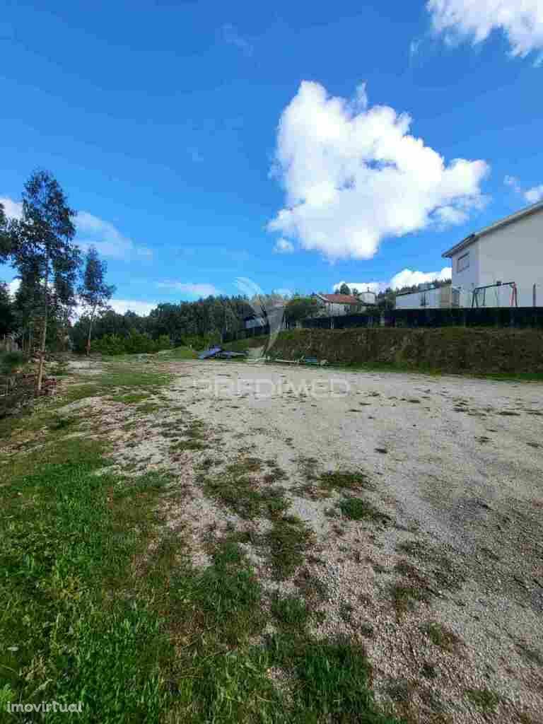 Terreno com viabilidade de construção Caide de Rei Lousada