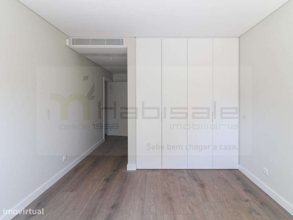 T3 + 1 com terraço, nas Colinas do Cruzeiro!-28