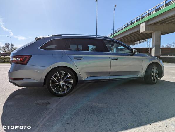 Skoda Superb 2.0 TSI Ambition DSG - 5