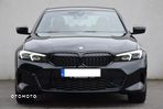 BMW Seria 3 320d xDrive mHEV M Sport - 2