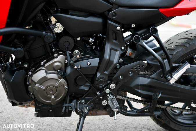 Yamaha MT-07 Tracer 700 - 4