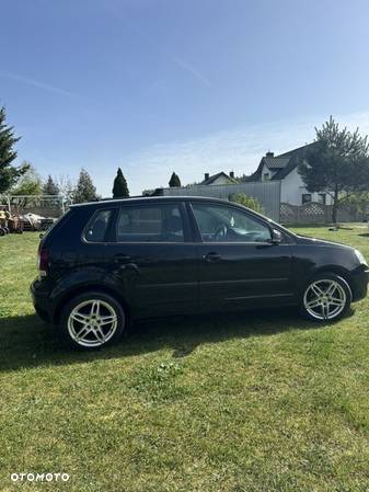 Volkswagen Polo - 5