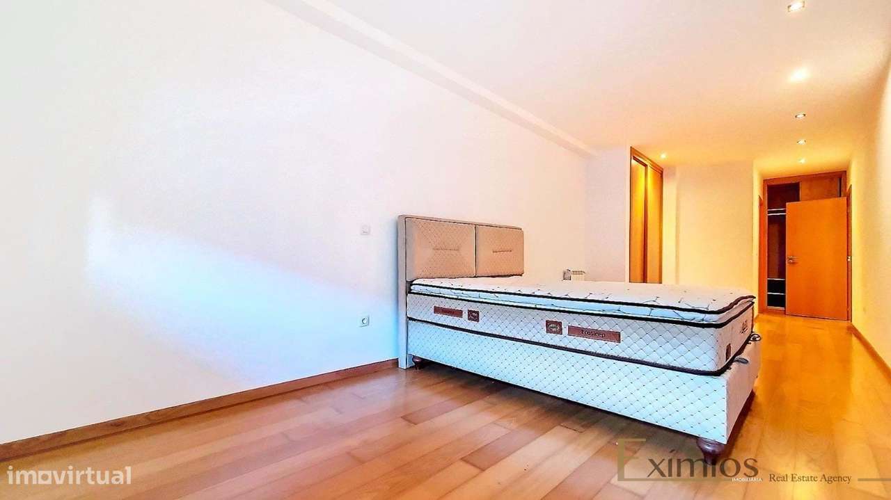 Apartamento T2 com garagem, na Póvoa de Varzim-13