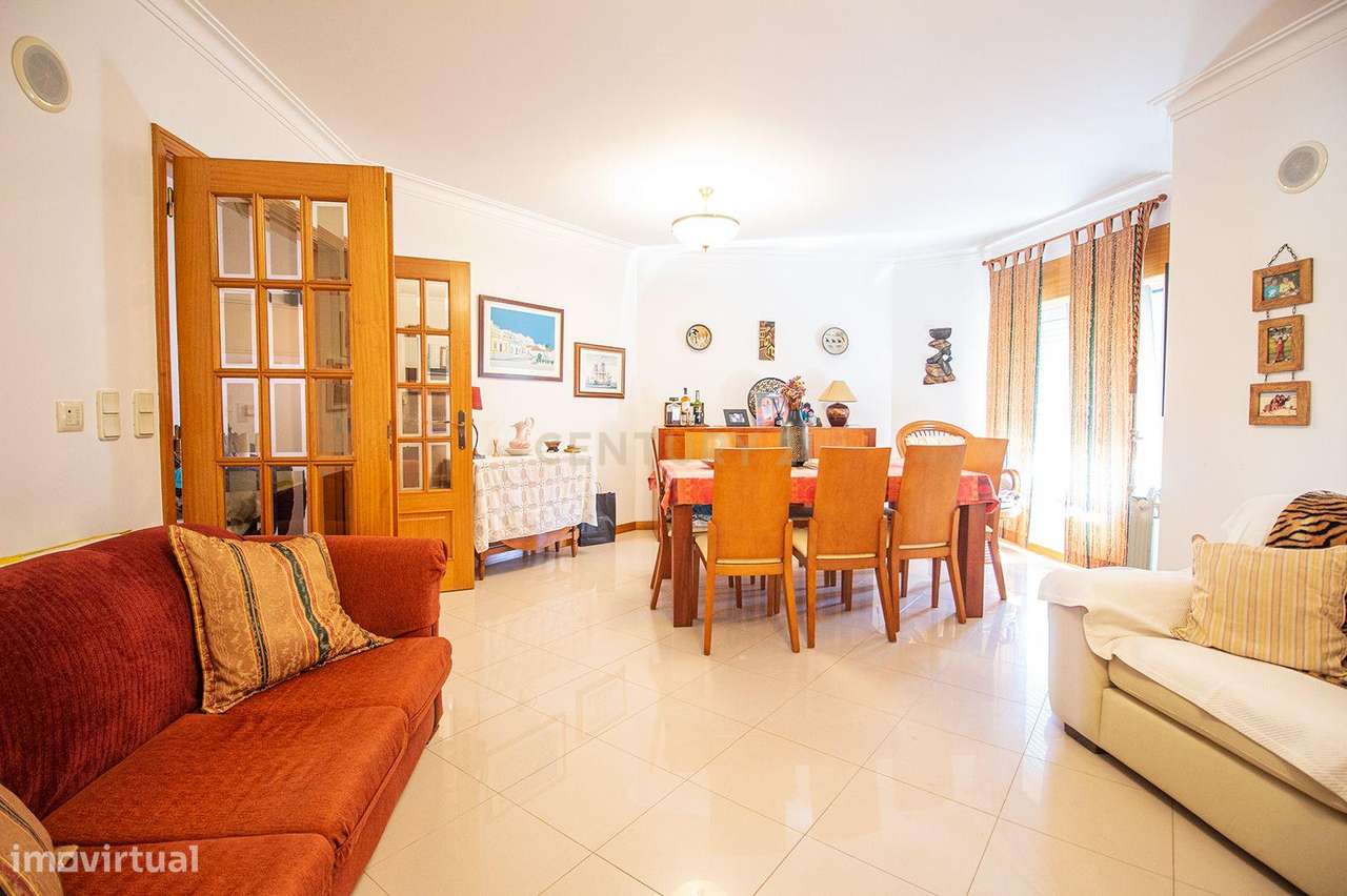 Moradia T3 Lourel - Sintra - Grande imagem: 4/45