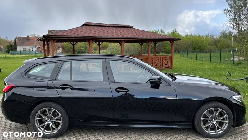 BMW Seria 3 320d Sport Line sport - 7