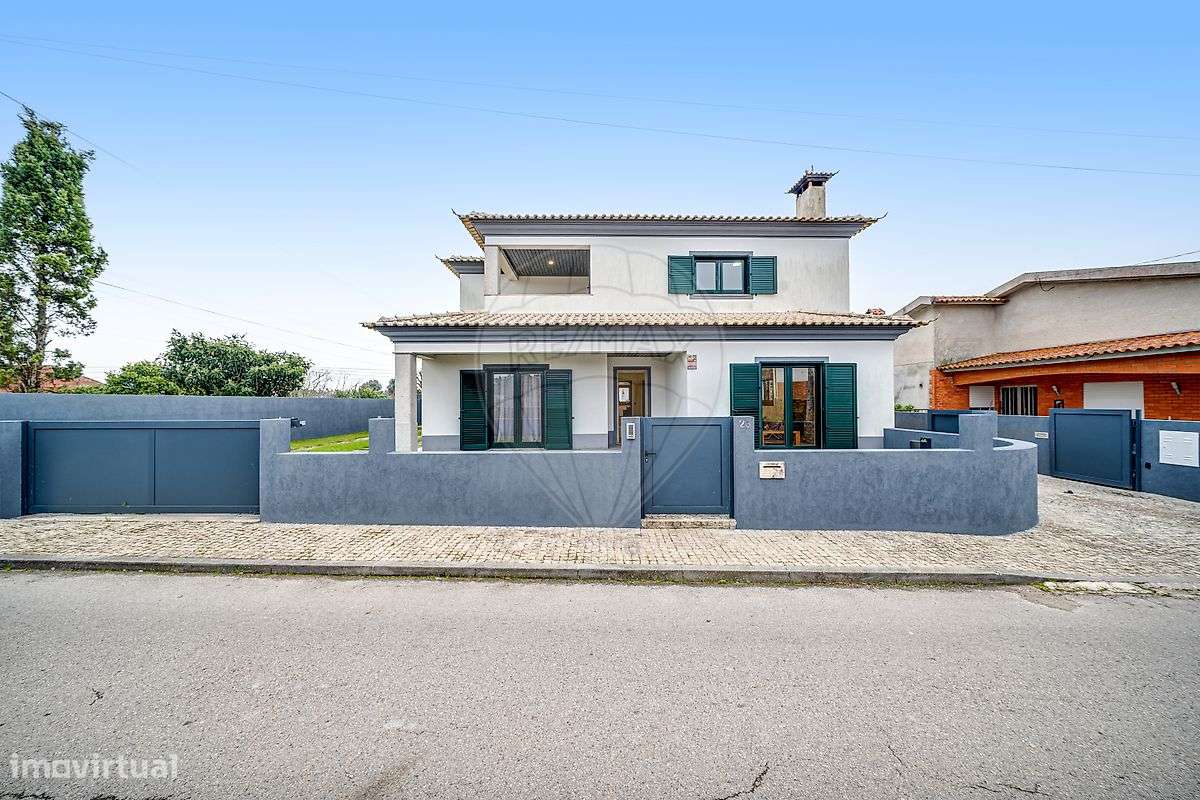 Moradia T4 para venda - Grande imagem: 2/32