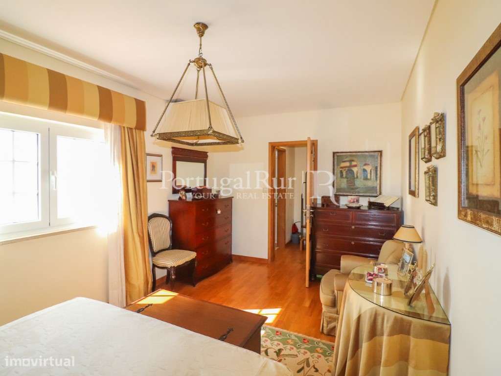 Quintinha com várias habitações em Vila Franca de Xira-23