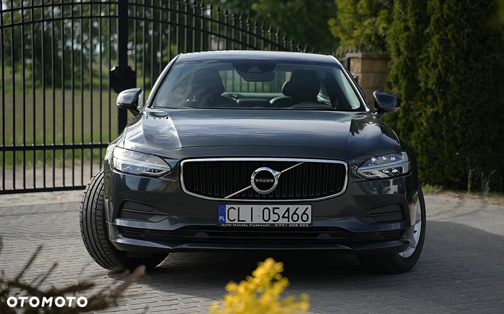 Volvo S90 D3 Geartronic Momentum Pro - 1