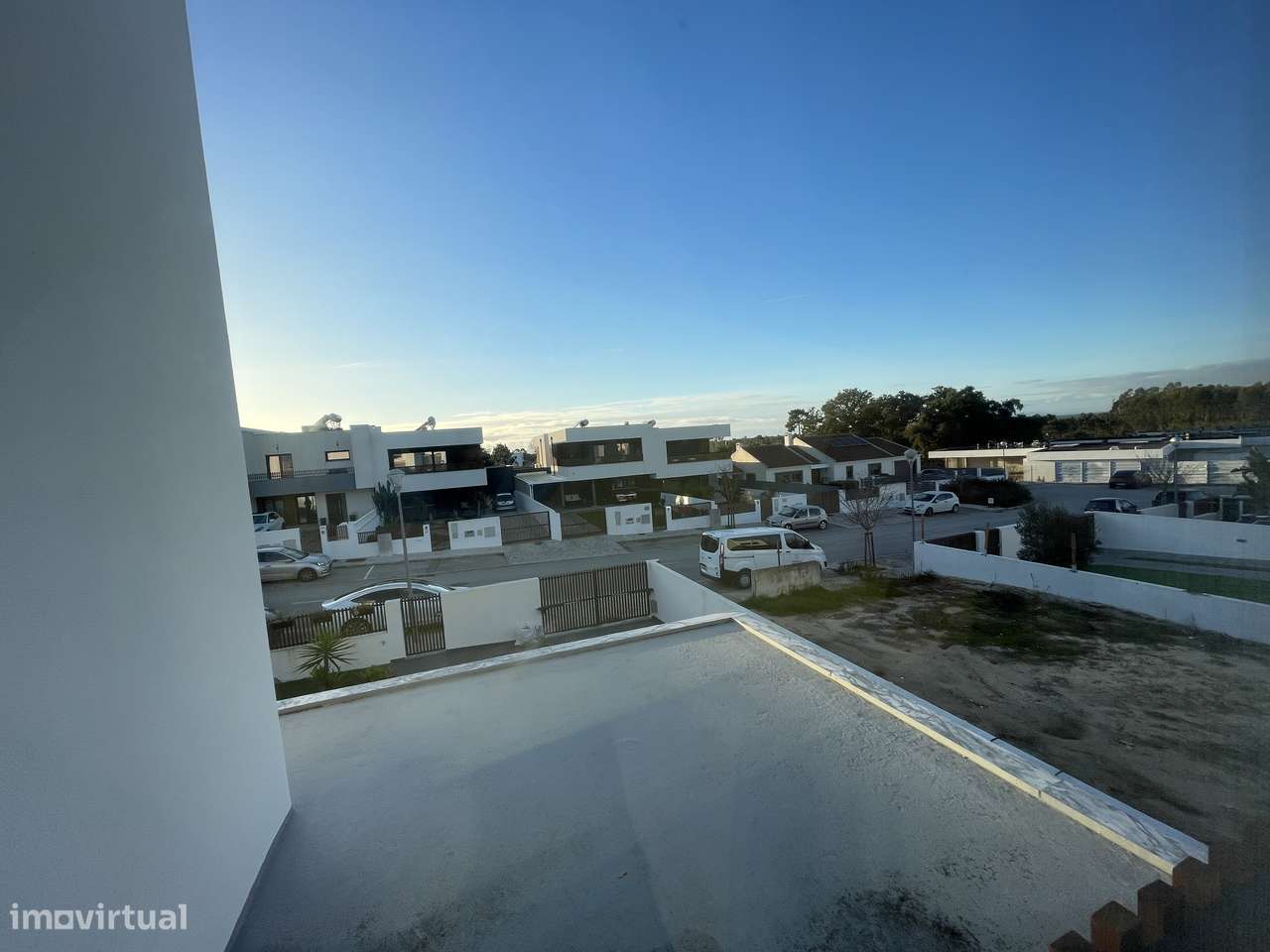 Moradia nova T3 com piscina Caminho branco Sesimbra-6