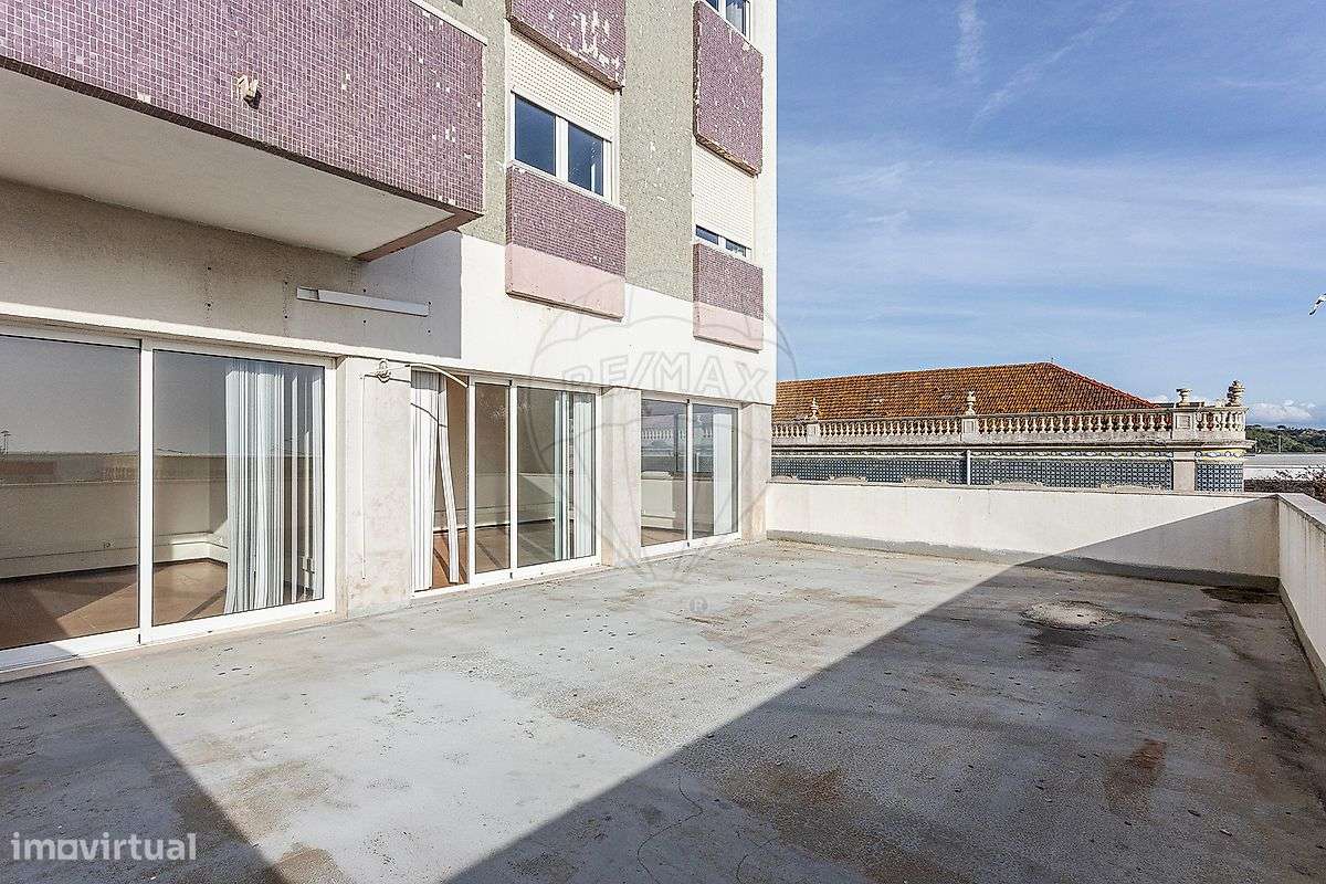 Escritório T4 para arrendamento - Grande imagem: 5/13