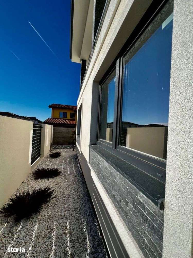 1/2 Duplex 124 mp utili + 330 curte. Dormitor parter,Bucatarie închisă - Imagine principală: 5/19