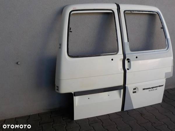 VW T4 DRZWI SKRZYDEŁKOWE TYŁ TYLNE PRAWE LEWE - 2