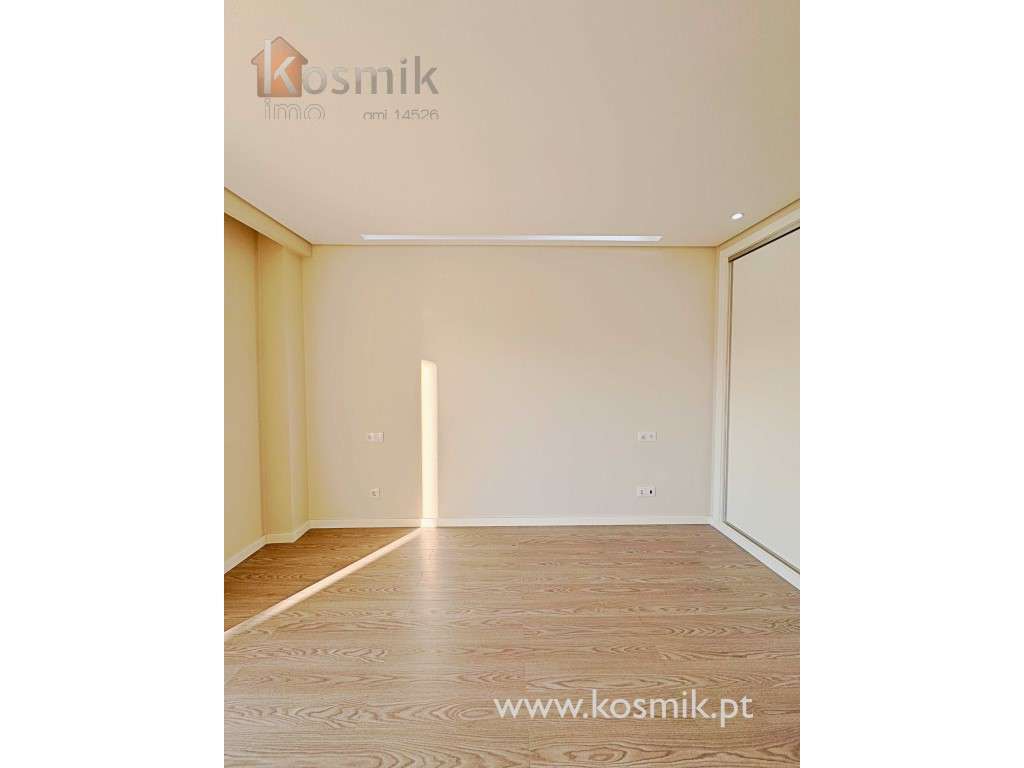 T2 SOLVILLAS :: ODIVELAS :: NOVO : Equipado : Churrasqueira : Box :...-22