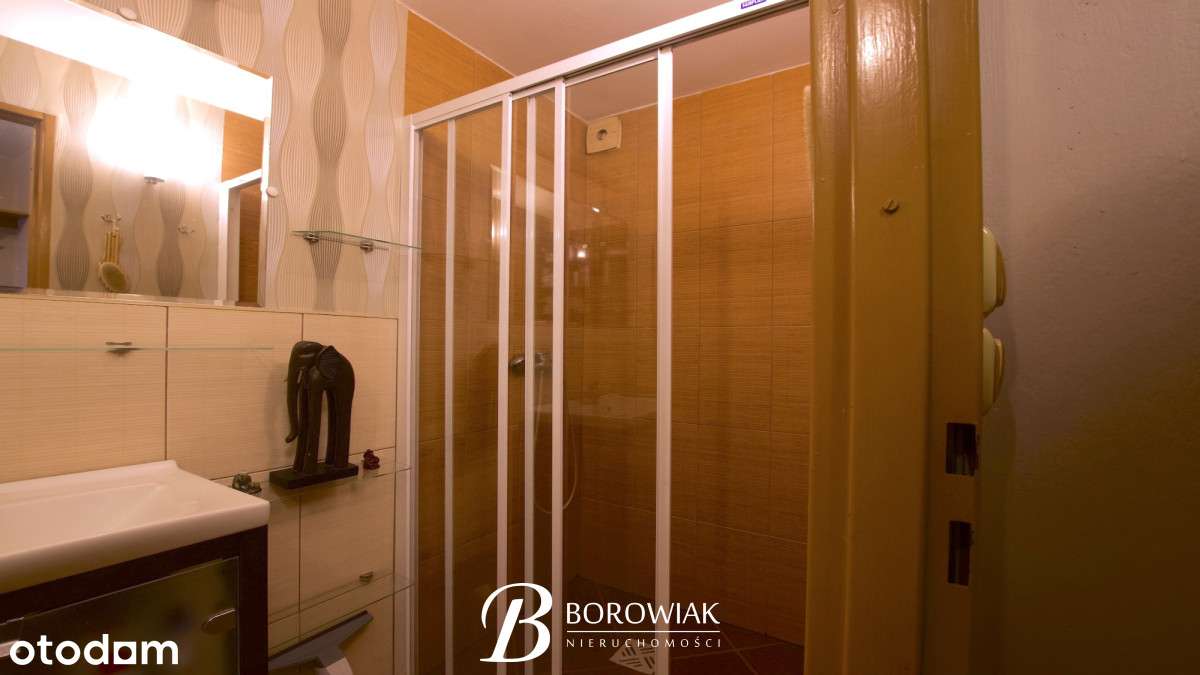 Dom z ogrodem na osiedlu Zagorzynek-8