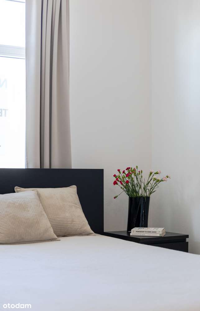 OŁTASZYN- Przestronne 2 pok. z balkonem, wśród zieleni-8