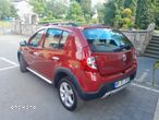 Dacia Sandero Stepway 1.6 - 9