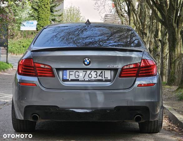 BMW Seria 5 535i xDrive - 12