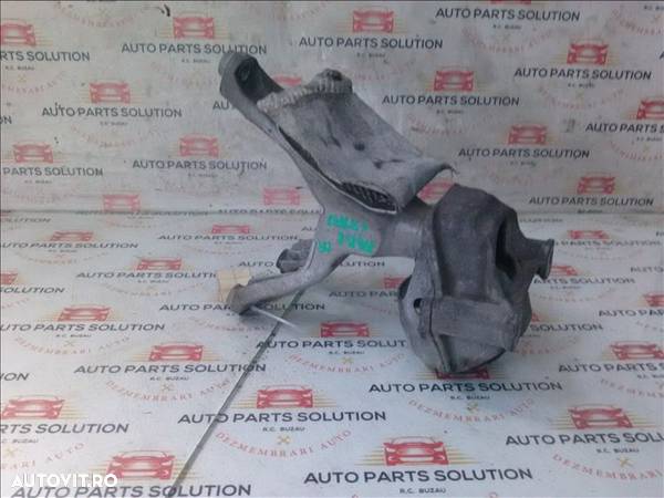 tampon motor dreapta audi a4 2008 2011  b8 - 1