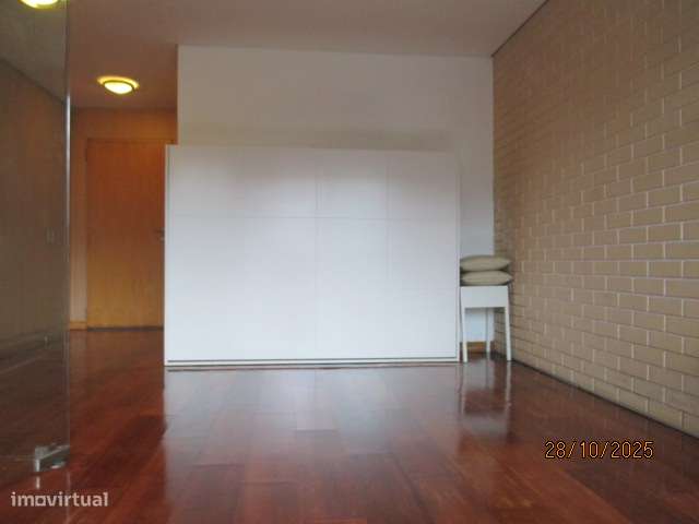 Estúdio na Solum - Grande imagem: 4/18